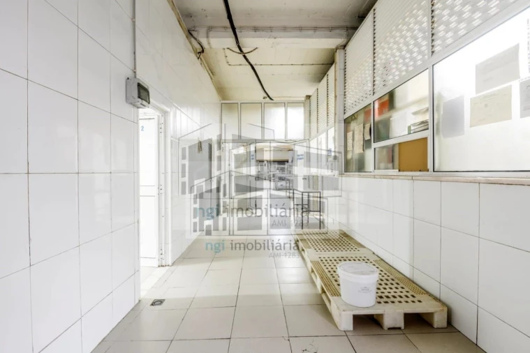 Loja para Trespasse em Santa Clara Foto 9