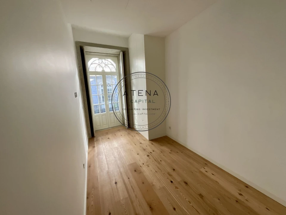 Apartamento T1 para Venda em Cedofeita, Santo Ildefonso, Sé, Miragaia, São Nicolau e Vitória Foto 11