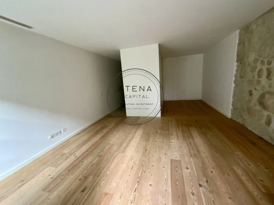 Apartamento T0 para Venda em Cedofeita, Santo Ildefonso, Sé, Miragaia, São Nicolau e Vitória Foto 9