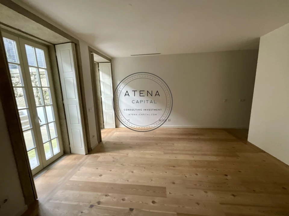 Apartamento T0 para Venda em Cedofeita, Santo Ildefonso, Sé, Miragaia, São Nicolau e Vitória Foto 14
