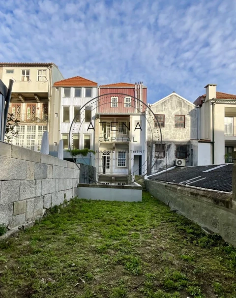 Apartamento T0 para Venda em Cedofeita, Santo Ildefonso, Sé, Miragaia, São Nicolau e Vitória