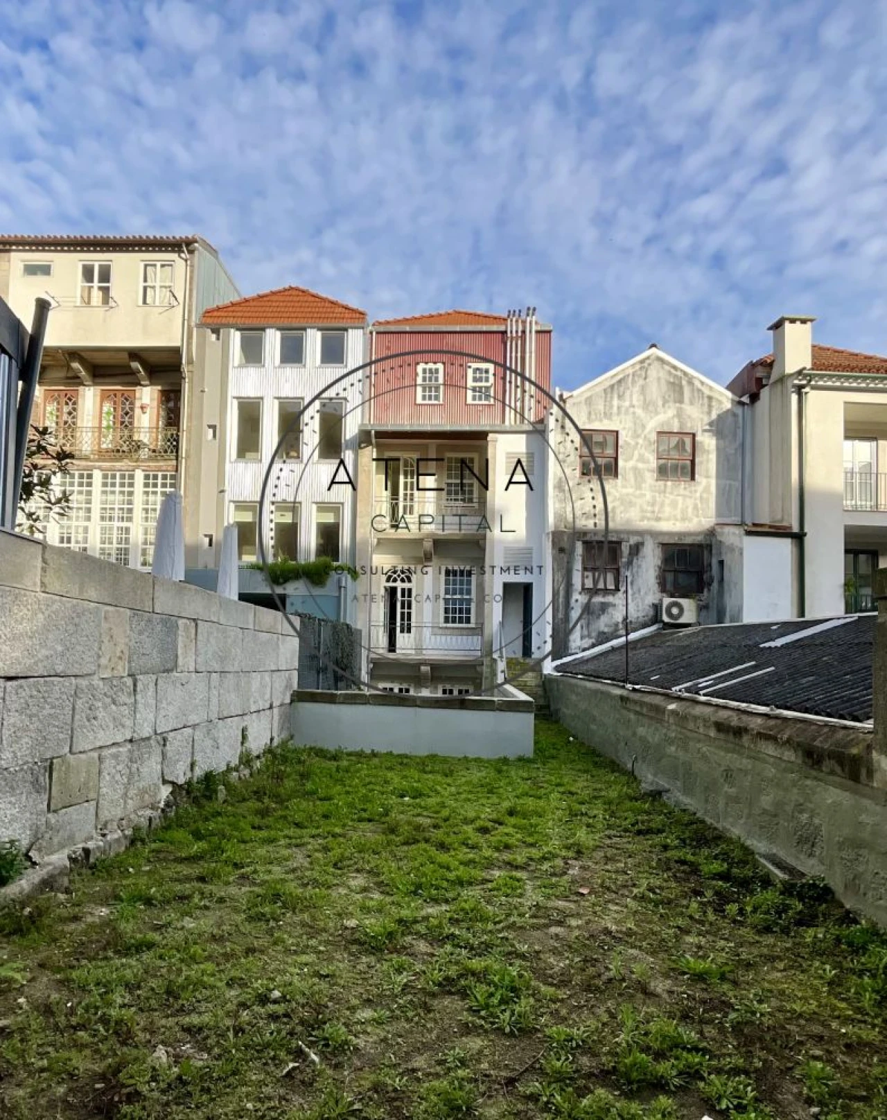 Apartamento T0 para Venda em Cedofeita, Santo Ildefonso, Sé, Miragaia, São Nicolau e Vitória Foto 1