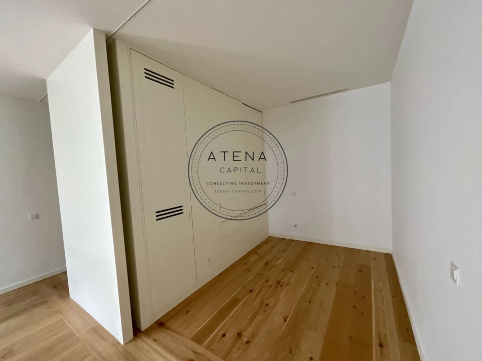 Apartamento T0 para Venda em Cedofeita, Santo Ildefonso, Sé, Miragaia, São Nicolau e Vitória Foto 11