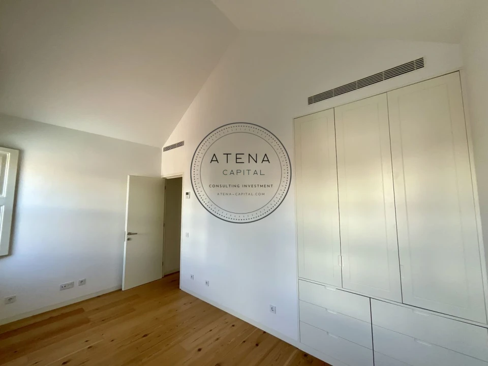 Apartamento T2 para Venda em Cedofeita, Santo Ildefonso, Sé, Miragaia, São Nicolau e Vitória Foto 24