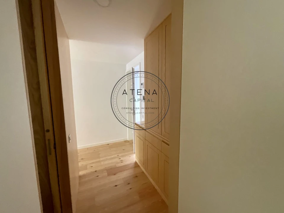 Apartamento T2 para Venda em Cedofeita, Santo Ildefonso, Sé, Miragaia, São Nicolau e Vitória Foto 15