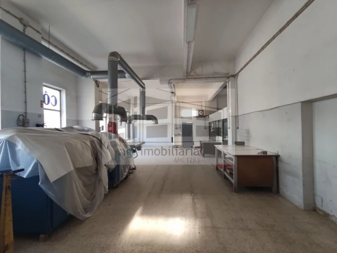 Loja para Arrendamento em Odivelas Foto 5