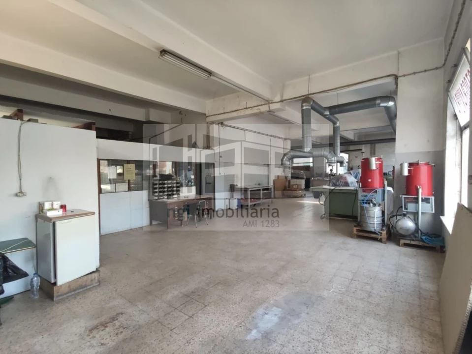 Loja para Arrendamento em Odivelas Foto 2