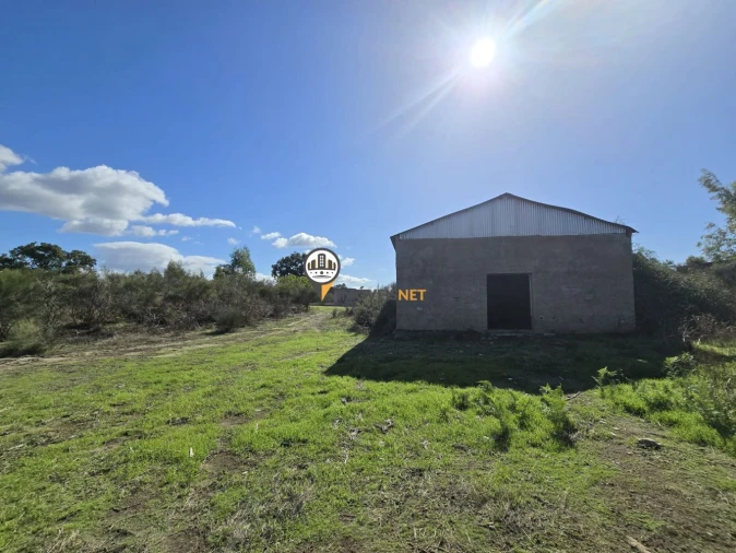 Quinta T0 para Venda em Escalos de Cima e Lousa Foto 30