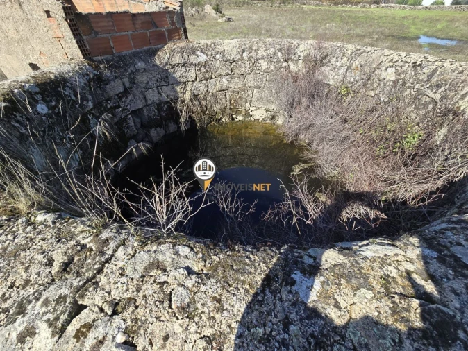 Quinta T0 para Venda em Escalos de Cima e Lousa Foto 33