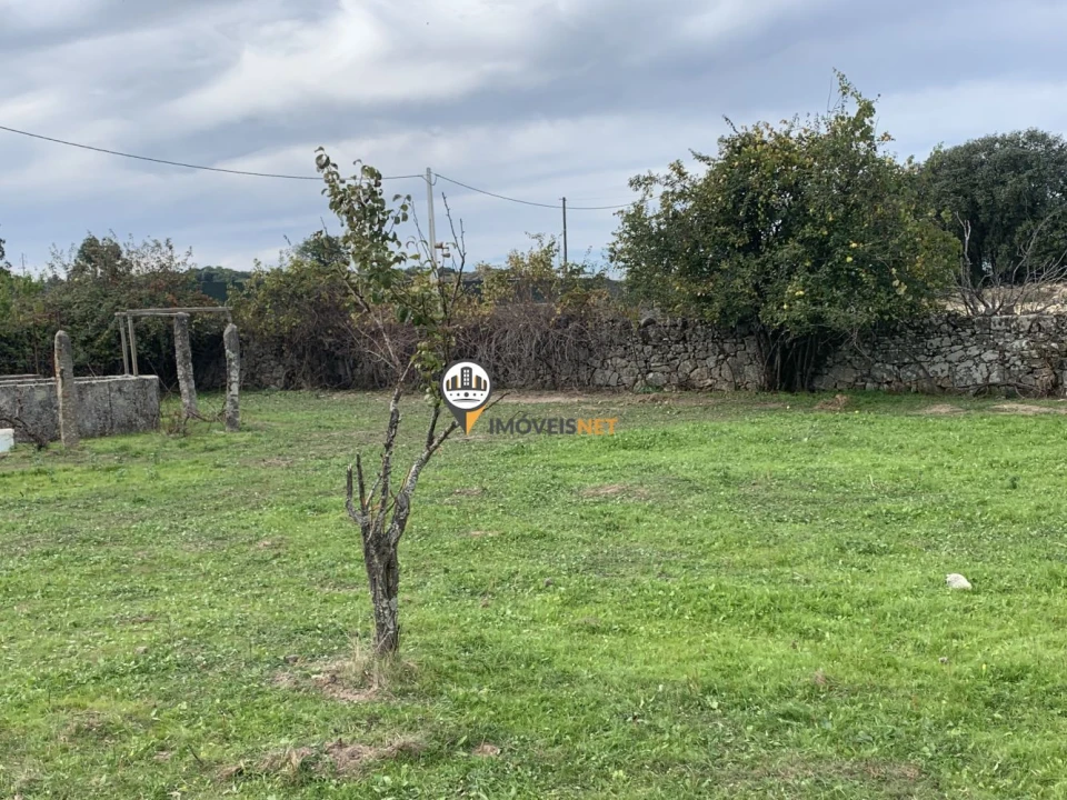 Terreno para Venda em Escalos de Baixo e Mata Foto 25