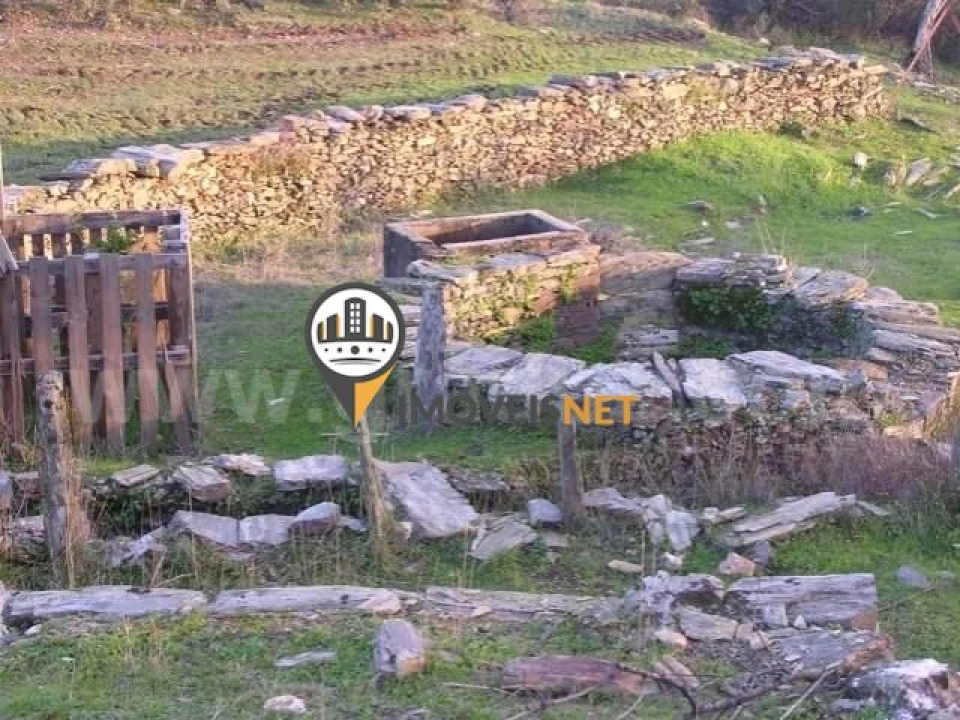 Terreno para Venda em Benquerenças Foto 5