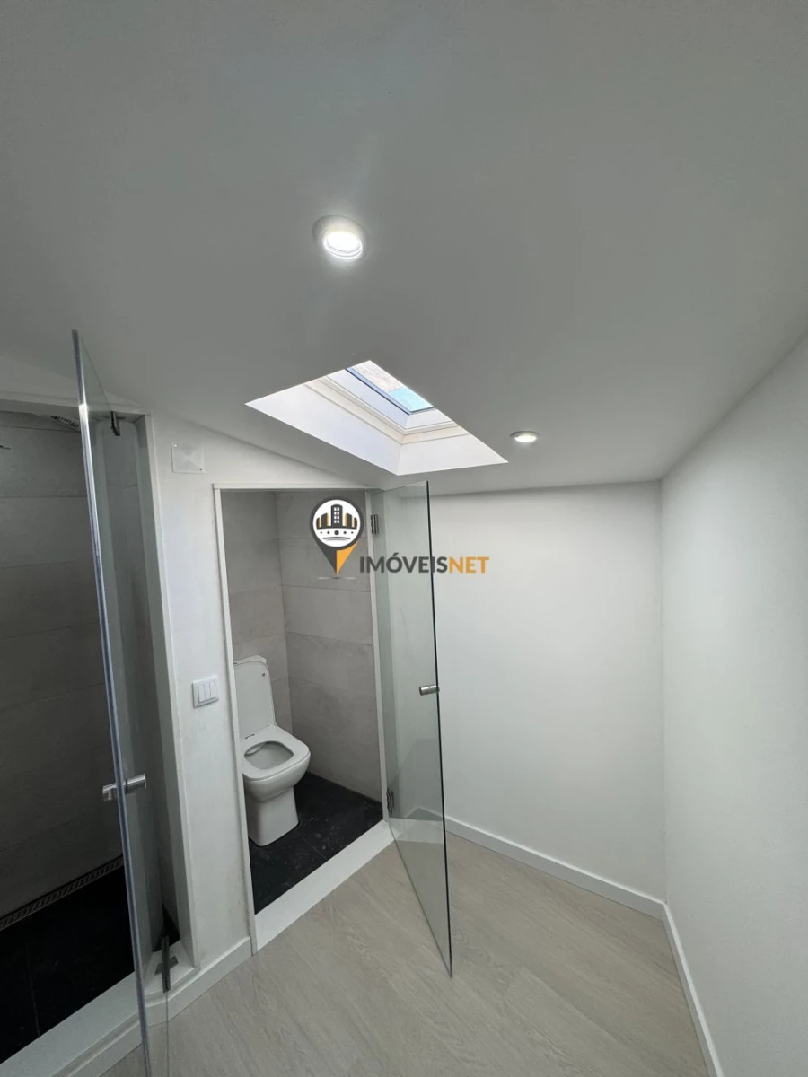 Moradia T1 para Venda em Escalos de Cima e Lousa Foto 26