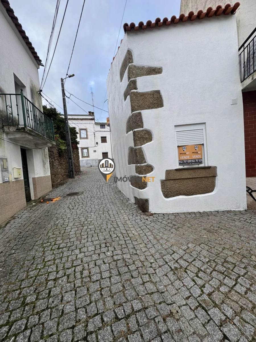 Moradia T1 para Venda em Escalos de Cima e Lousa Foto 36