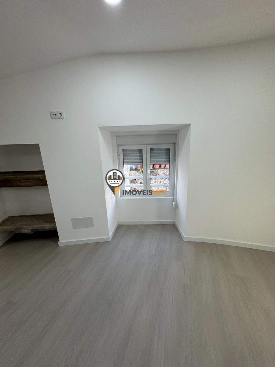 Moradia T1 para Venda em Escalos de Cima e Lousa Foto 17