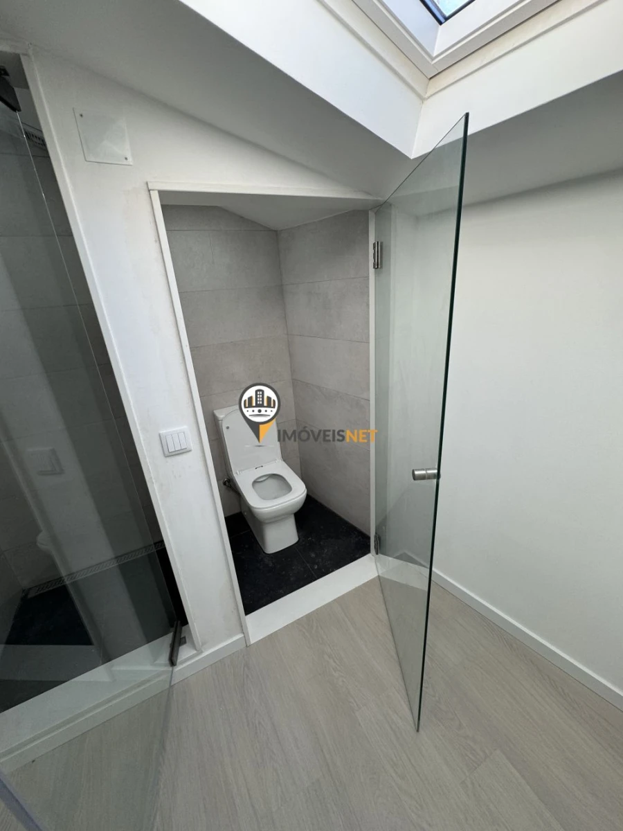 Moradia T1 para Venda em Escalos de Cima e Lousa Foto 24