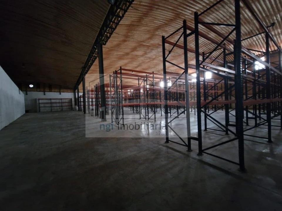 Loja para Venda em Seixal, Arrentela e Aldeia de Paio Pires Foto 8