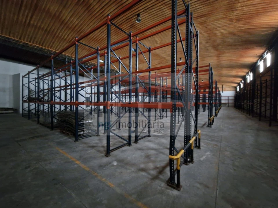 Loja para Venda em Seixal, Arrentela e Aldeia de Paio Pires Foto 7