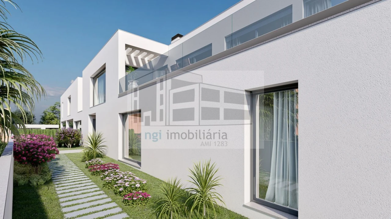 Moradia T3 para Venda em Loures Foto 8