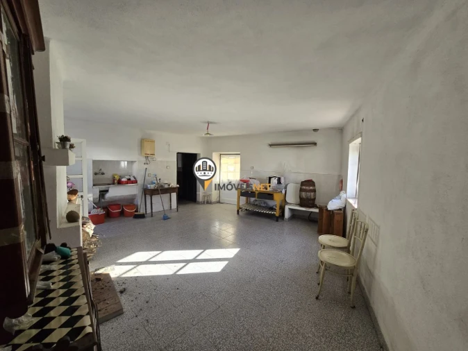 Loja para Venda em Póvoa de Rio de Moinhos e Cafede Foto 37