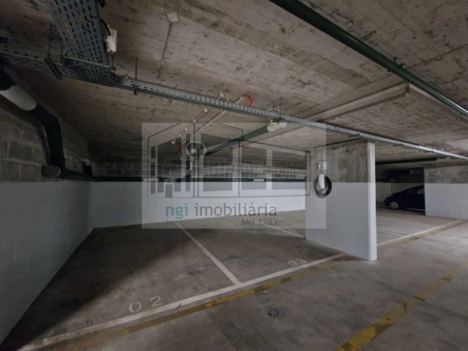 Apartamento T1 para Venda em Caparica e Trafaria Foto 23