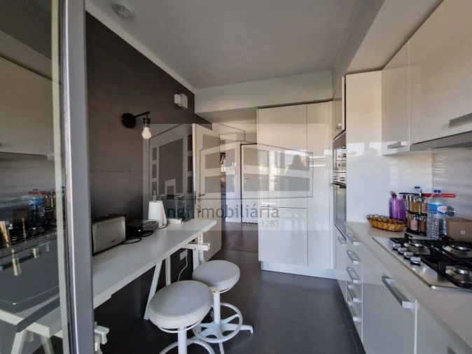 Apartamento T1 para Venda em Caparica e Trafaria Foto 18