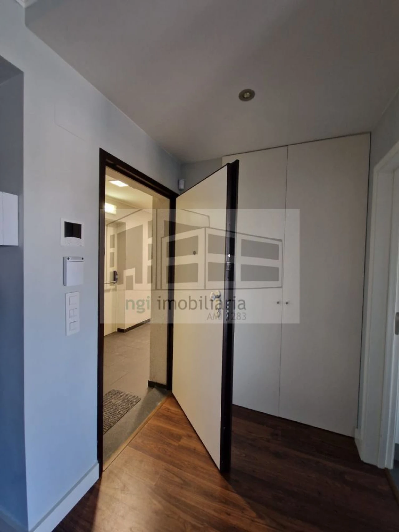 Apartamento T1 para Venda em Caparica e Trafaria Foto 26