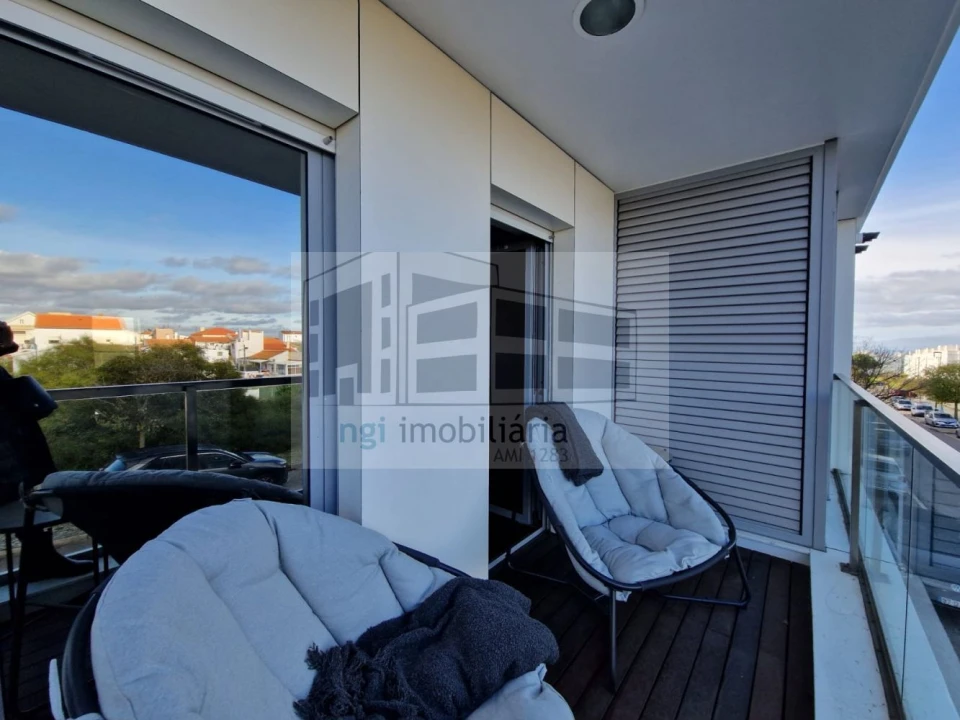 Apartamento T1 para Venda em Caparica e Trafaria Foto 14