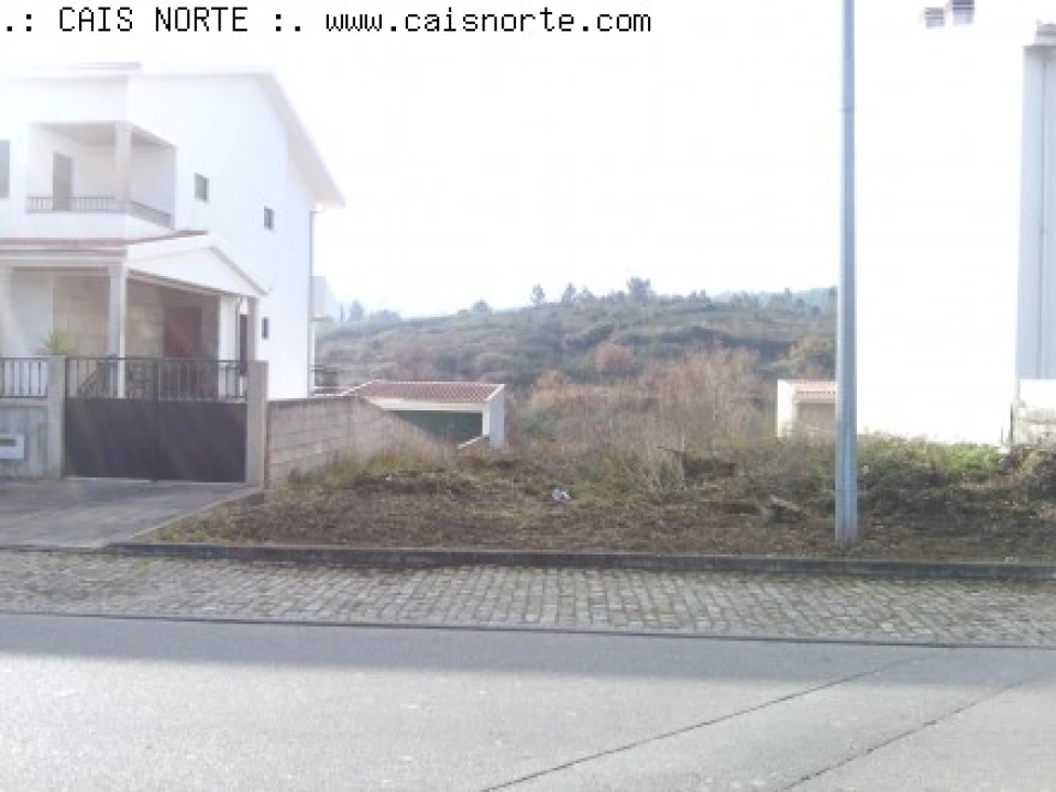 Terreno para Venda em Campo e Sobrado Foto 2