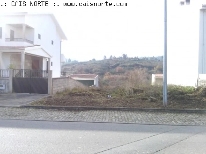 Terreno para Venda em Campo e Sobrado Foto 2