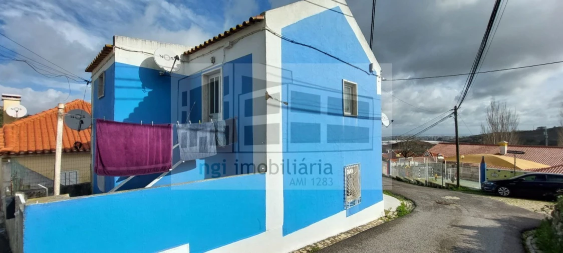 Moradia T1 para Venda em Loures Foto 2