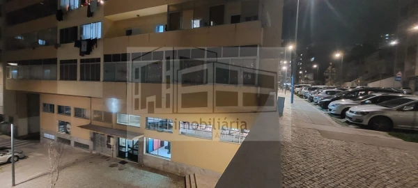 Loja para Venda em Agualva e Mira-Sintra