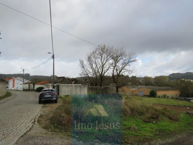 Terreno para Venda em Serzedo e Perosinho Foto 2