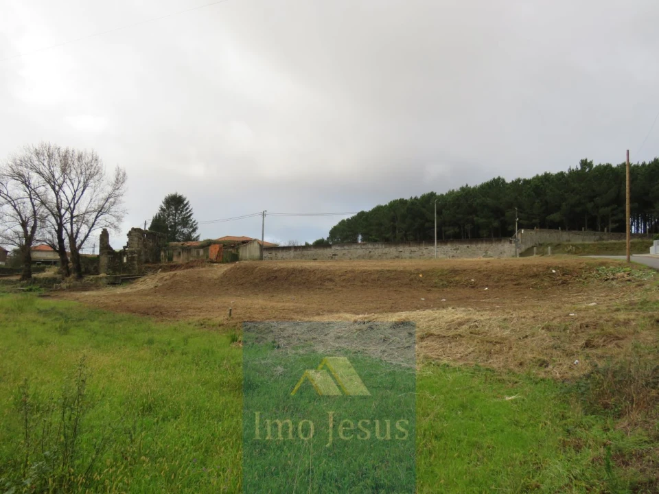 Terreno para Venda em Serzedo e Perosinho Foto 10
