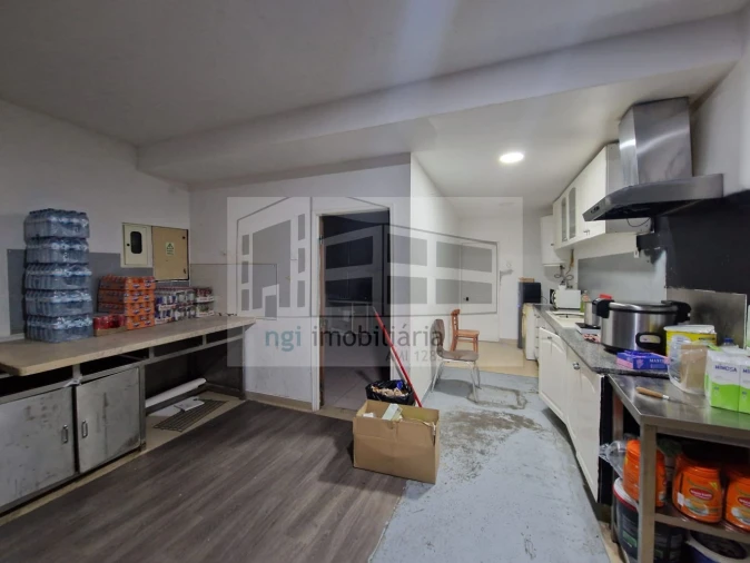 Loja para Venda em Odivelas Foto 9