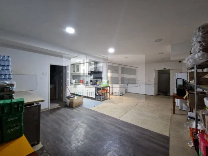 Loja para Venda em Odivelas Foto 6