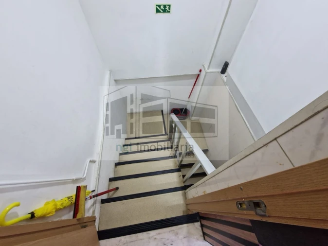 Loja para Venda em Odivelas Foto 14