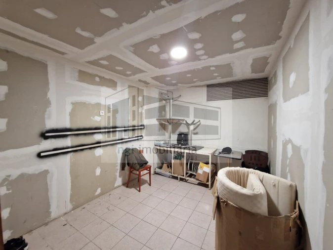 Loja para Venda em Odivelas Foto 8