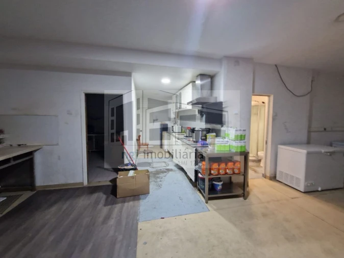 Loja para Venda em Odivelas Foto 2