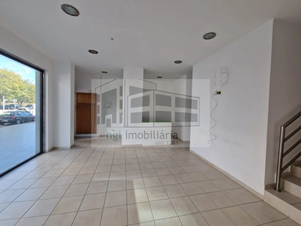 Loja para Venda em Odivelas Foto 15