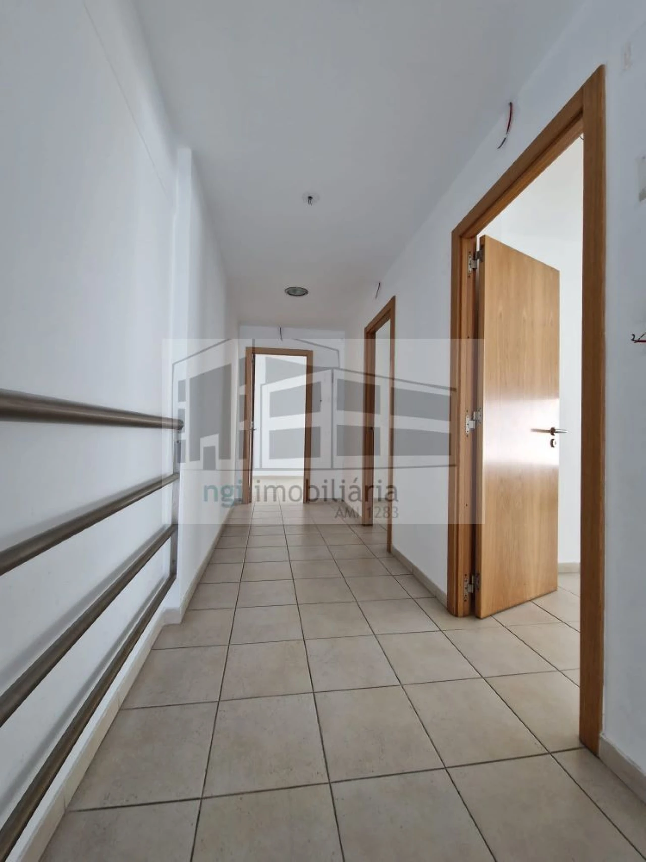 Loja para Venda em Odivelas Foto 5