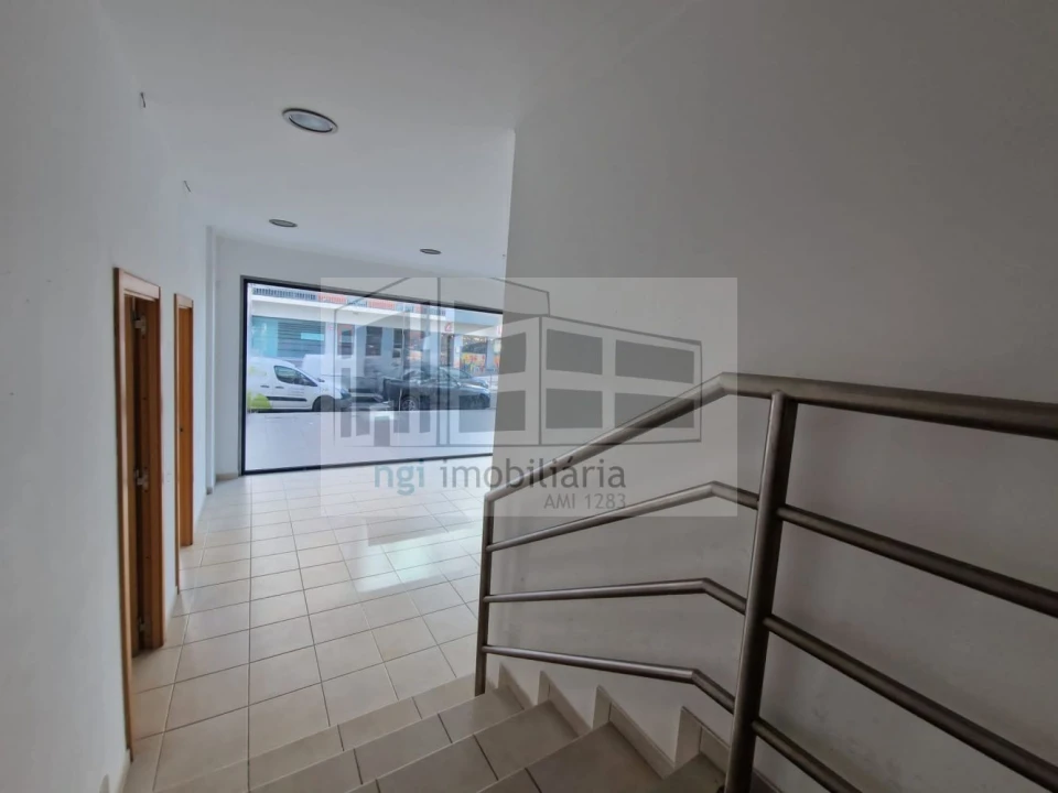 Loja para Venda em Odivelas Foto 6