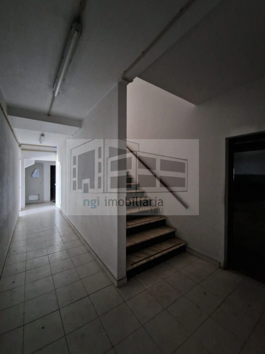 Loja para Venda em Alhos Vedros Foto 32