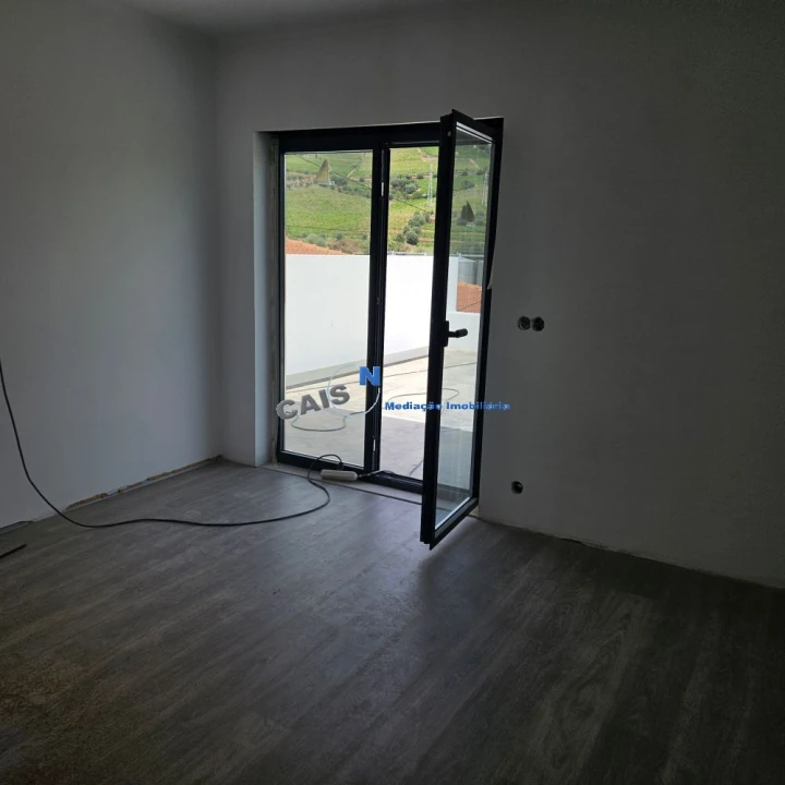 Apartamento T2 para Venda em Peso da Régua e Godim Foto 7