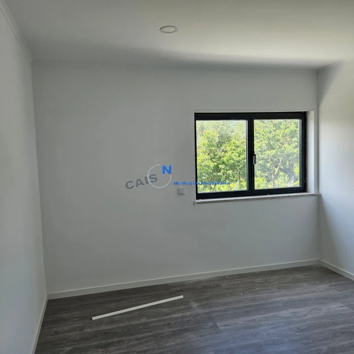 Apartamento T2 para Venda em Peso da Régua e Godim Foto 20