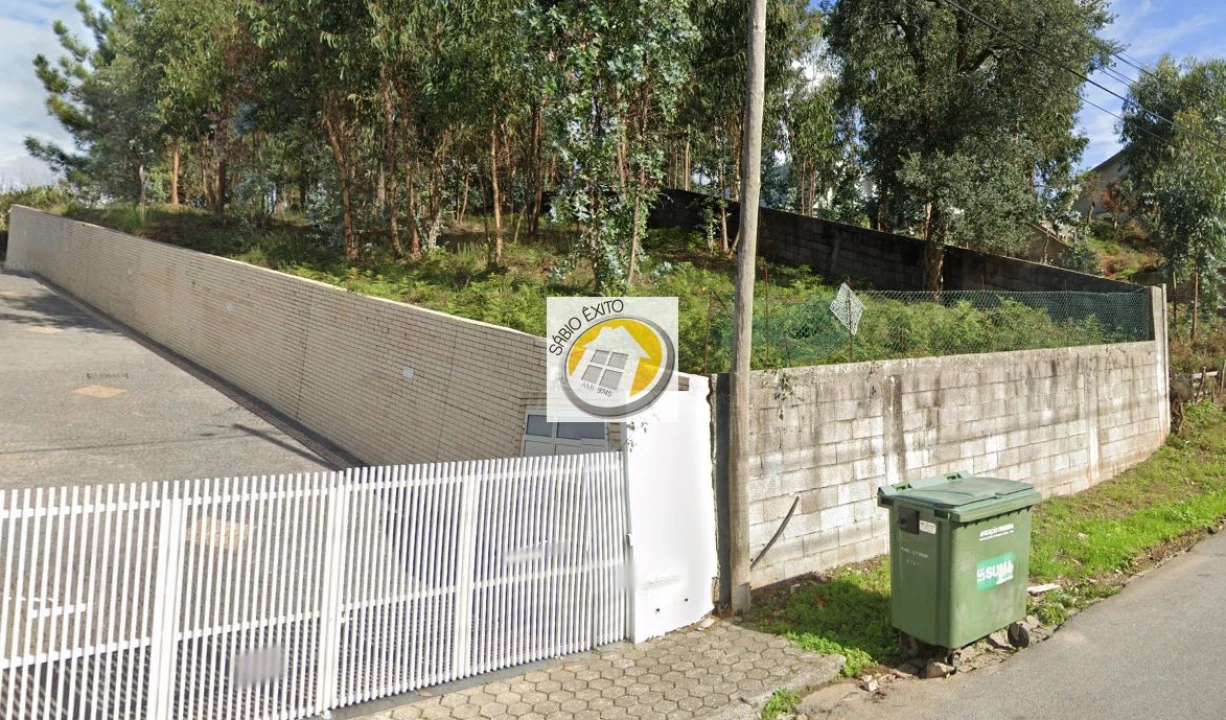 Terreno para Venda em Pedroso e Seixezelo Foto 1