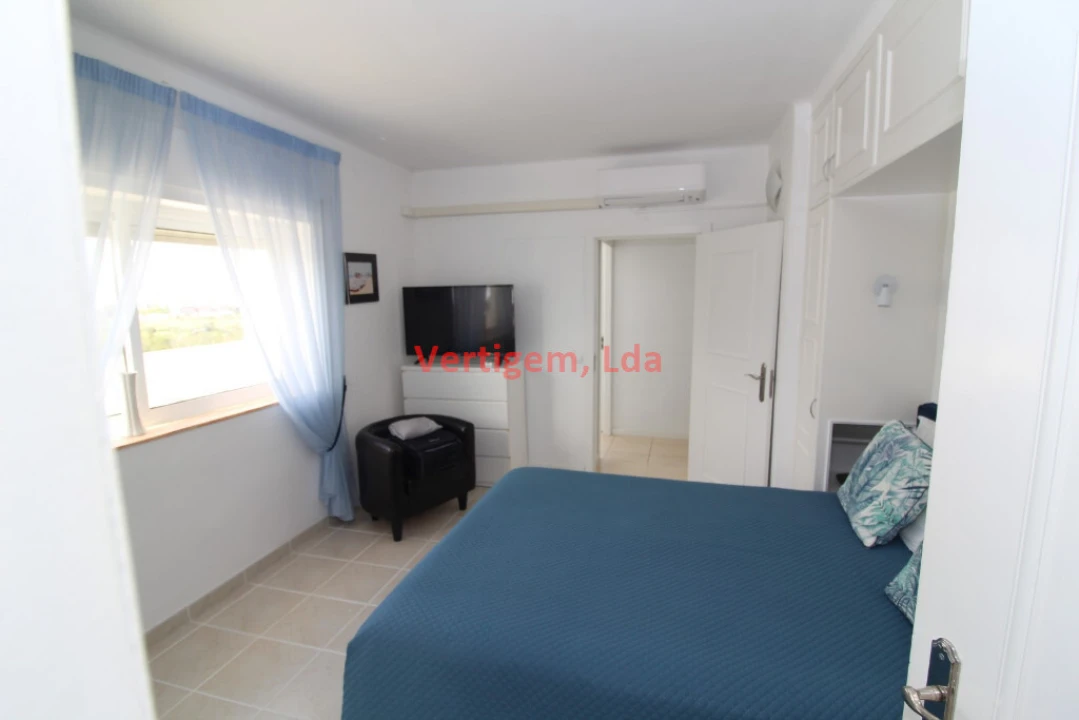 Apartamento T3 para Venda em Portimão Foto 16