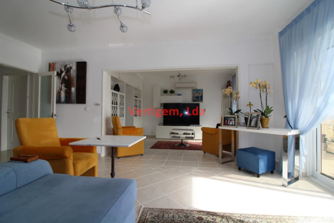 Apartamento T3 para Venda em Portimão Foto 37