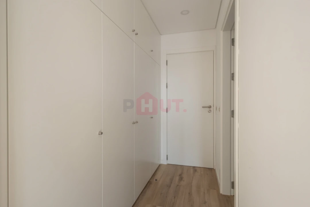 Moradia T3 para Venda em Guilhufe e Urrô Foto 35