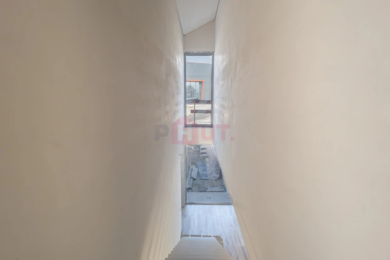 Moradia T3 para Venda em Guilhufe e Urrô Foto 39