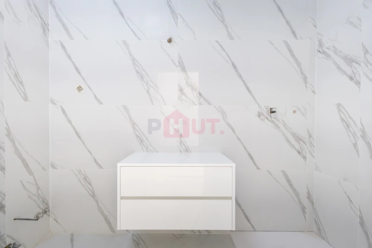 Moradia T3 para Venda em Guilhufe e Urrô Foto 40